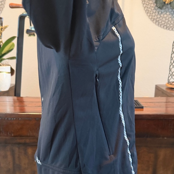 Athleta Queen of the Mountain  Jacket - Picture 9 of 14